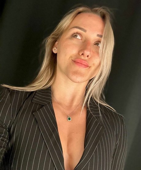 ellenvy pornstar erotic archive