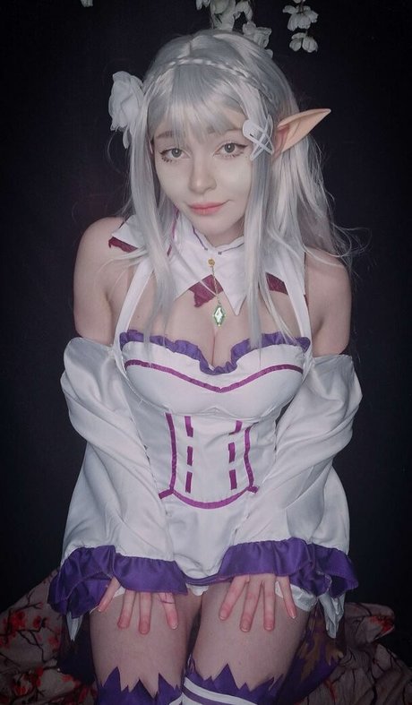 Linaneyeon art actress archive