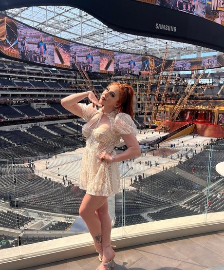 Isla Dawn actress pictures