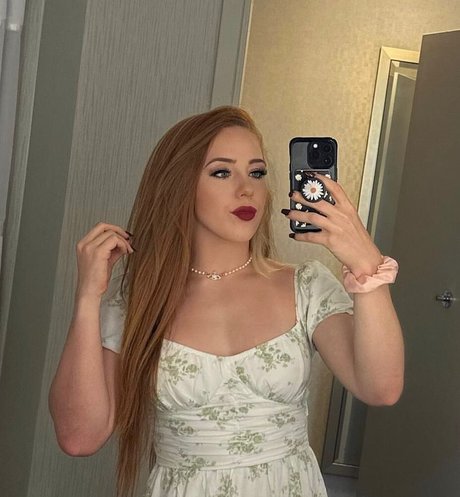 Isla Dawn nice star galleries