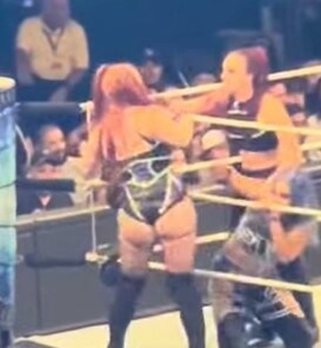 Isla Dawn art star picture