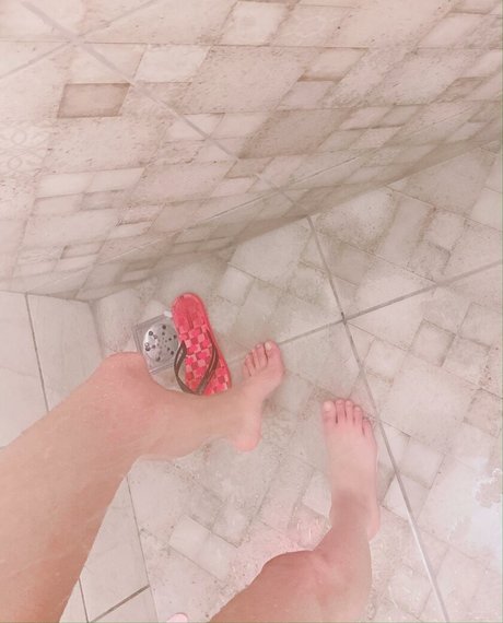 Prii feet sexy star photo