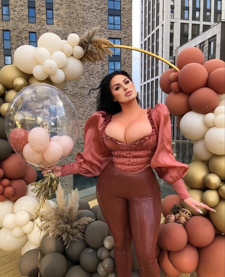 sxmonne model top photos