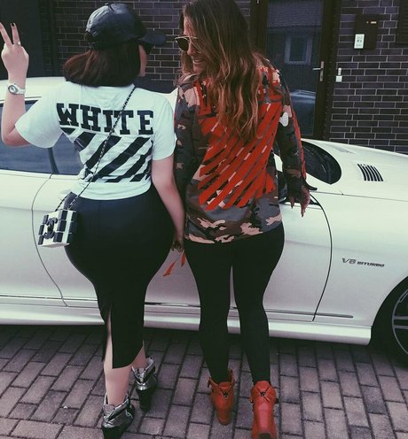 sxmonne erotic actress photo