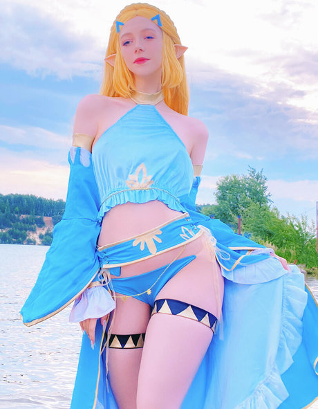 Mik Allen perfect actress pictures