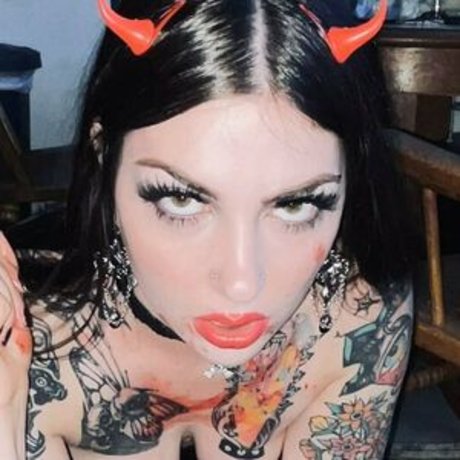 Eggbaaby beautiful model photos