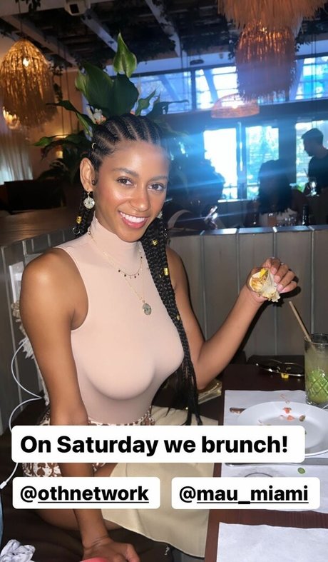 Briana Smith model porn image