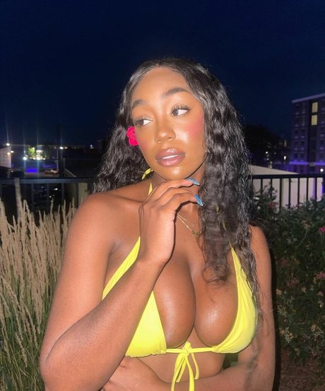 Majormommyissues star xxx photo