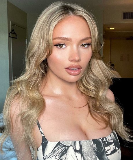 Natalie Alyn Lind pornographic star galleries