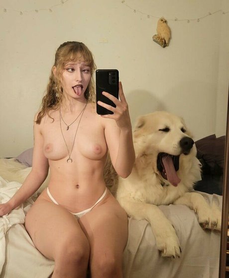 Real Owl nude star archive