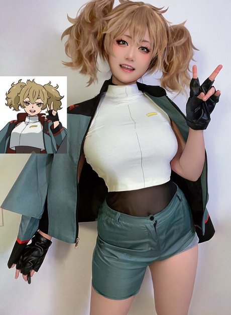 SuperBitchBecky adult star photos