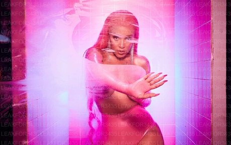 Doja Cat pretty pornstar images