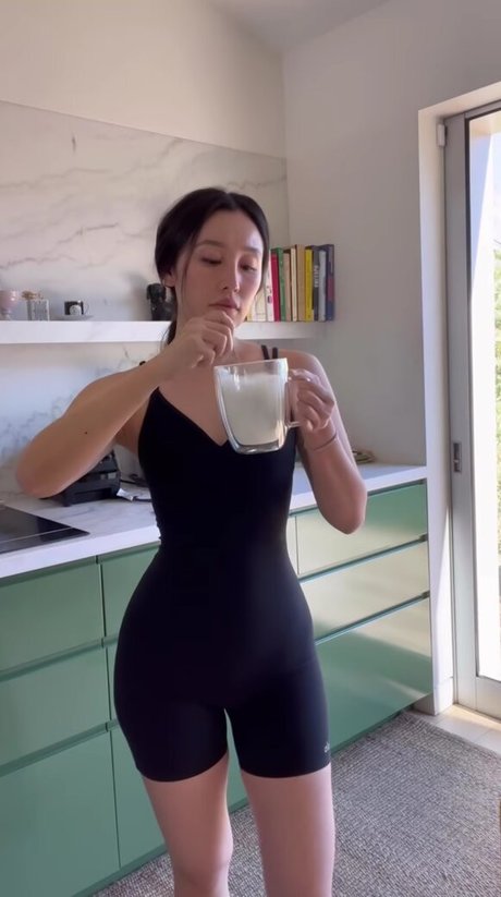 Olivia Sui nude actress gallery