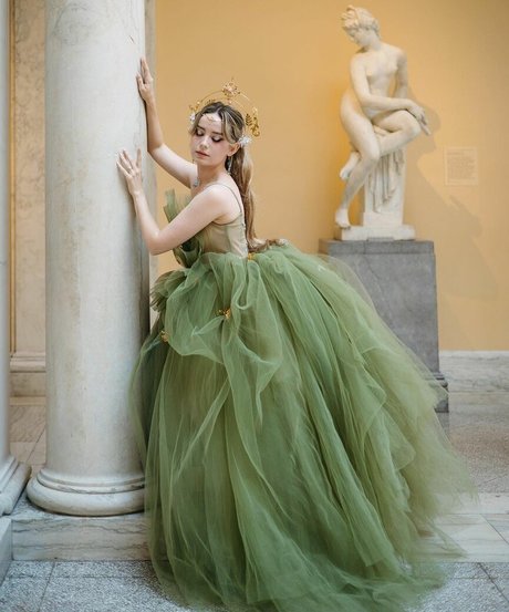 queen astraea star erotic picture