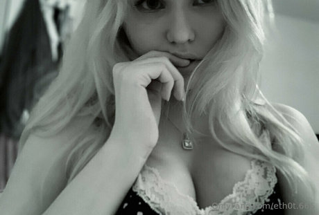 Eth0t 666 exclusive actress photo