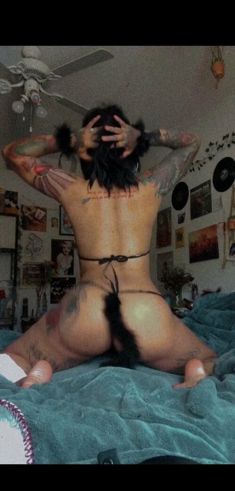 tsunamimami star adult picture