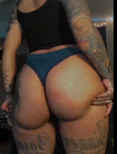 tsunamimami xxx actress photo