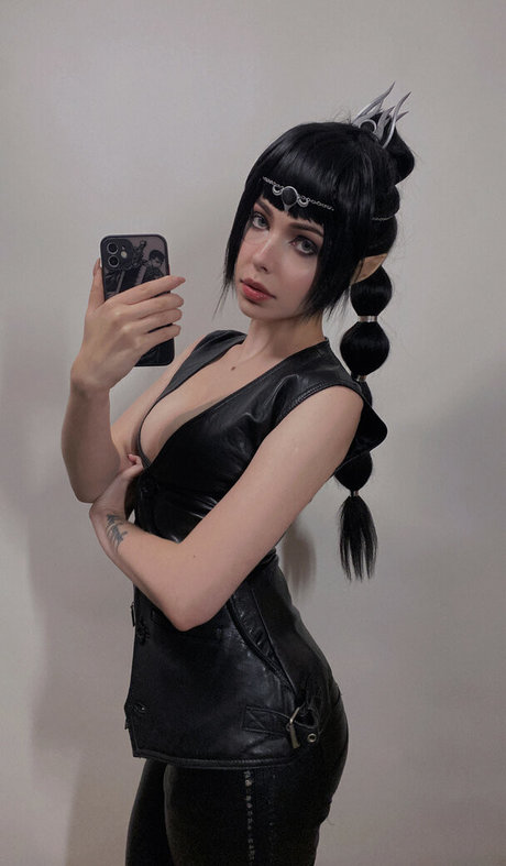 Vasilielcosplay naked model pic