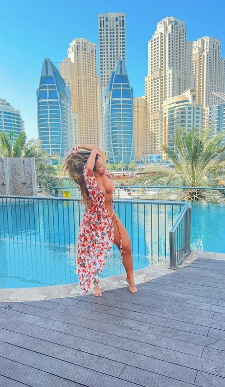 Sheyla Mell pretty actress images