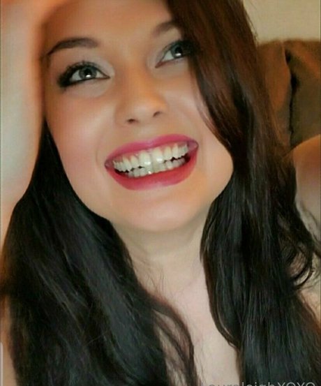 the laurajohnson pretty pornstar images