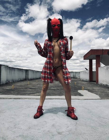 nena latina model hd photo