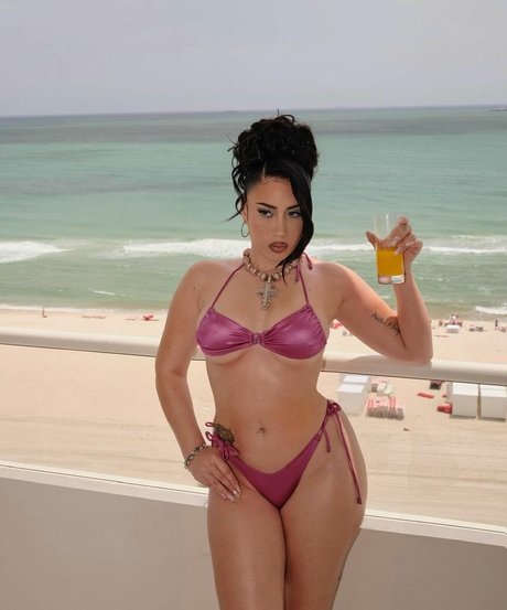 Kali Uchis exclusive star photo