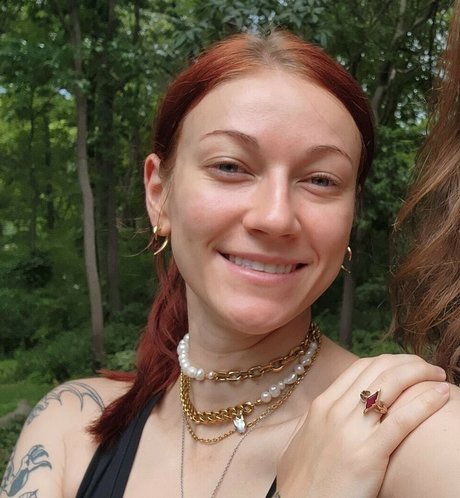 Kruzader beautiful model gallery