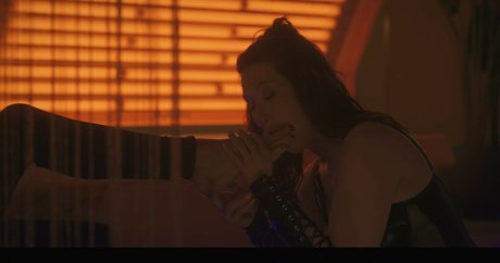 Kate Beckinsale model naked img