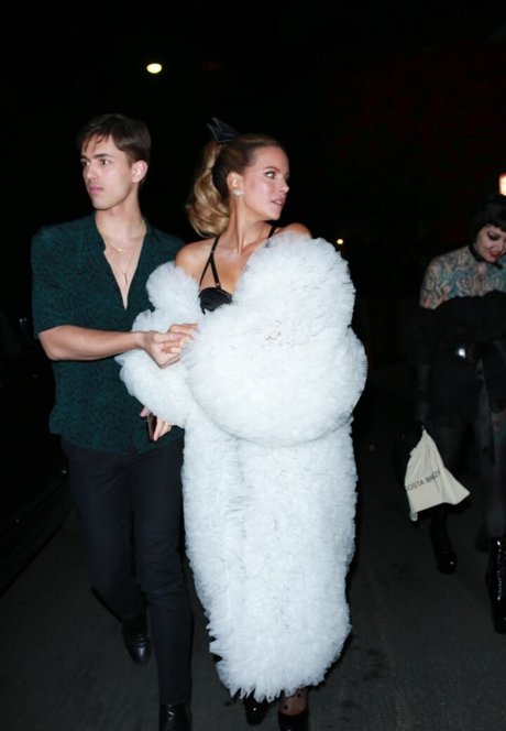 busty redhead teen onlyfans free porn img