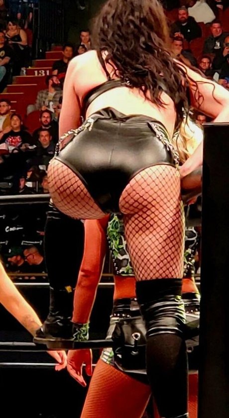 Saraya Bevis pornographic star images