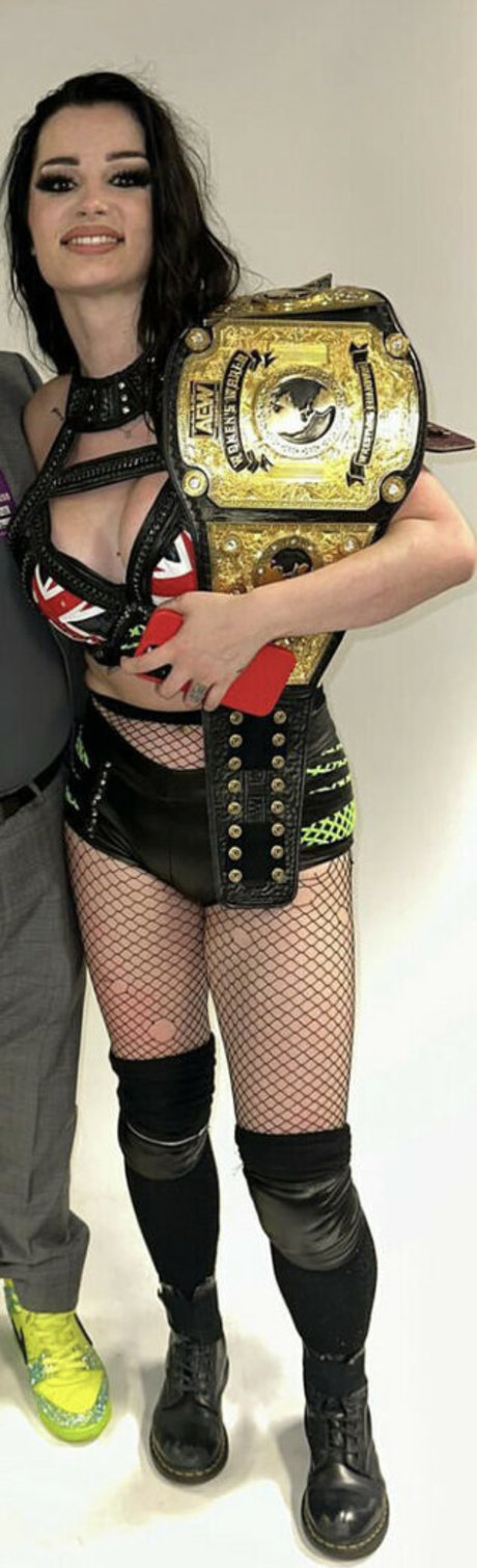 Saraya Bevis adult model gallery