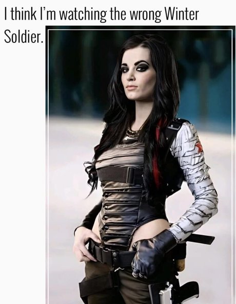 Saraya Bevis model perfect galleries