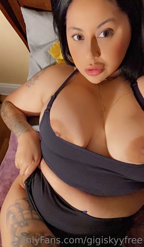 gigiskyyfree nude model galleries