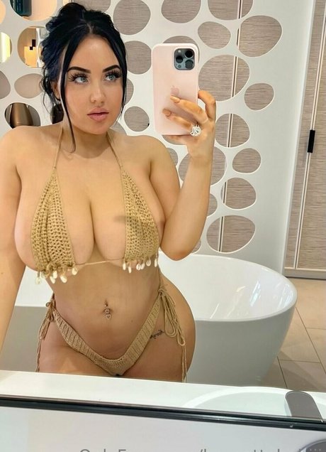 brunettebabiii actress img