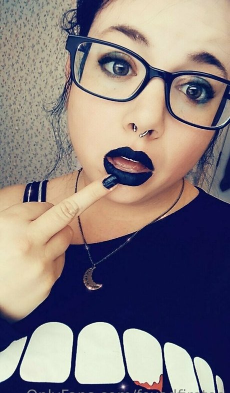 foxedfiretoo erotic actress gallery