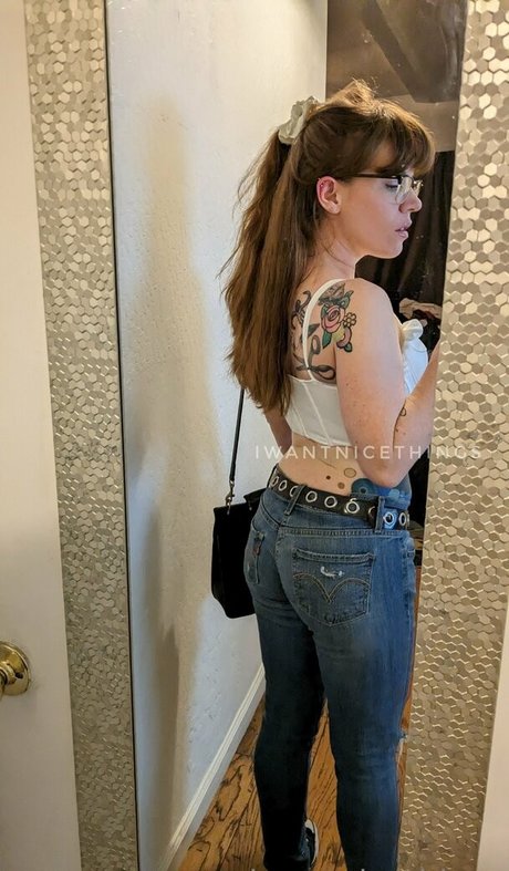 iwantnicethings pretty actress image