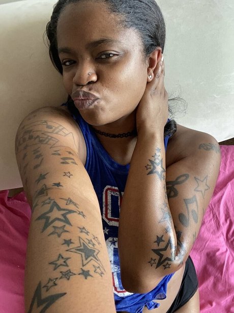 yummybrownfox xxx model galleries