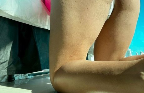 Bella SC star exclusive picture