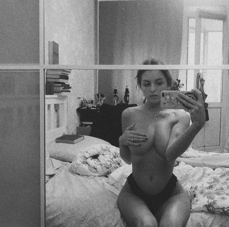 Rita Flores pornographic star pictures