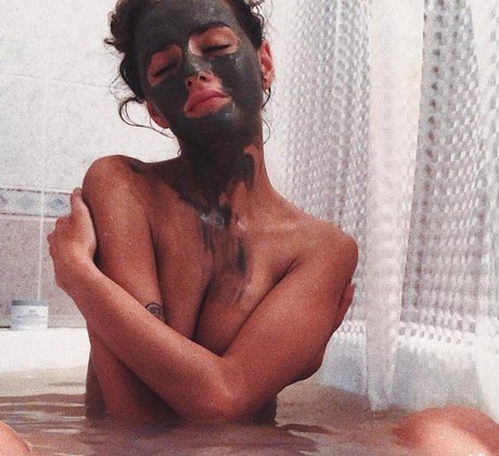 Rita Flores erotic actress picture