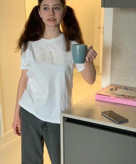 hdsonki naked star images