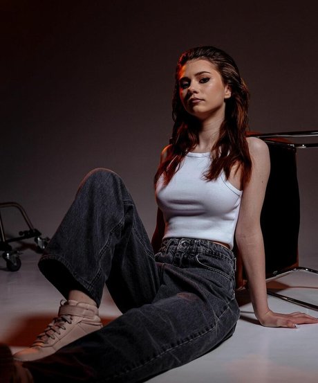 hdsonki pornstar sexy image