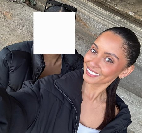 Chanelle Punton model hd img