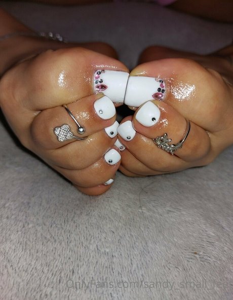 sandy small feet xxx pornstar pics