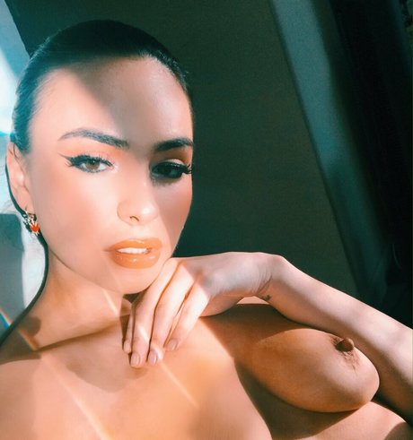 avianaviolet pornstar best pic