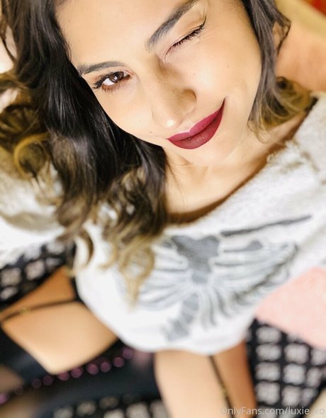 luxie xo nude model gallery