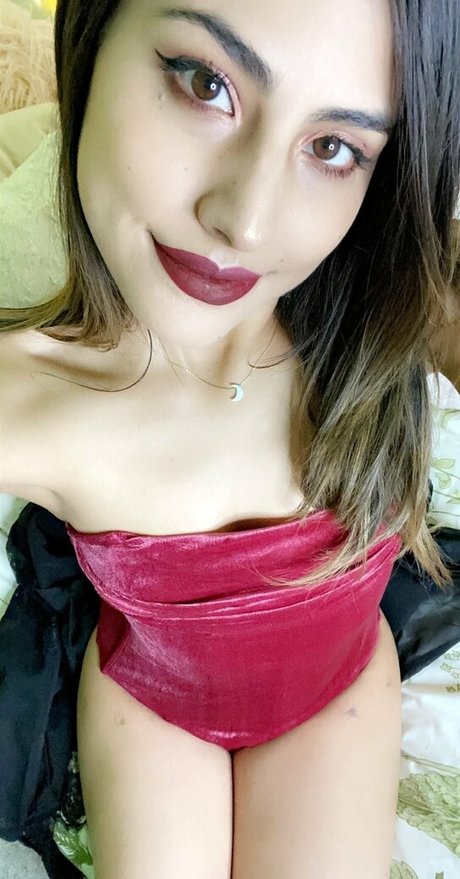 luxie xo hot model gallery