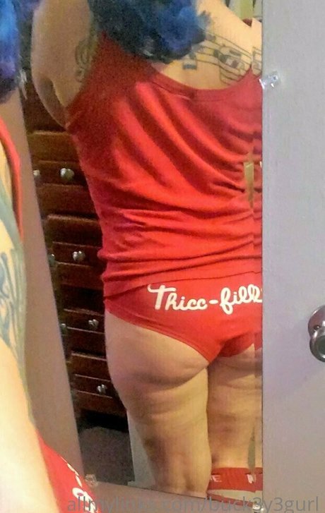 buck3y3gurl hot actress pics