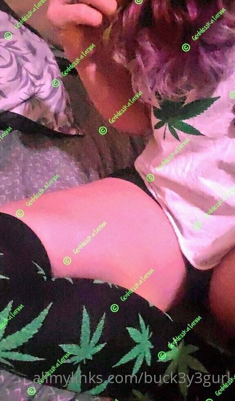 buck3y3gurl model gallery