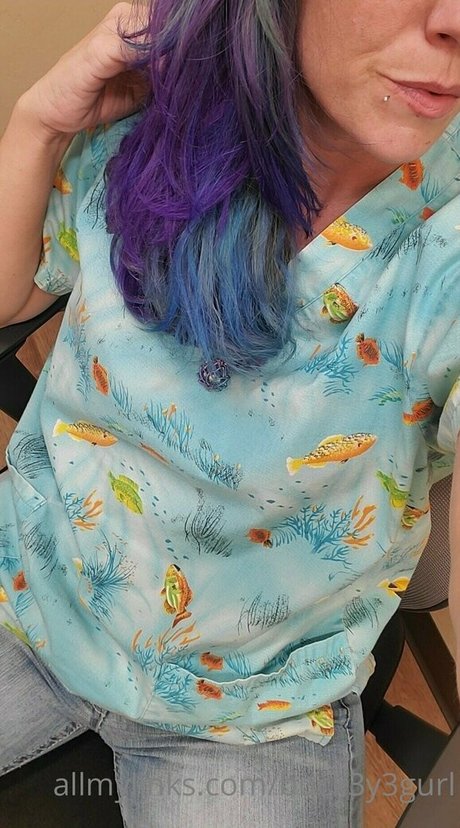 buck3y3gurl naked model photo